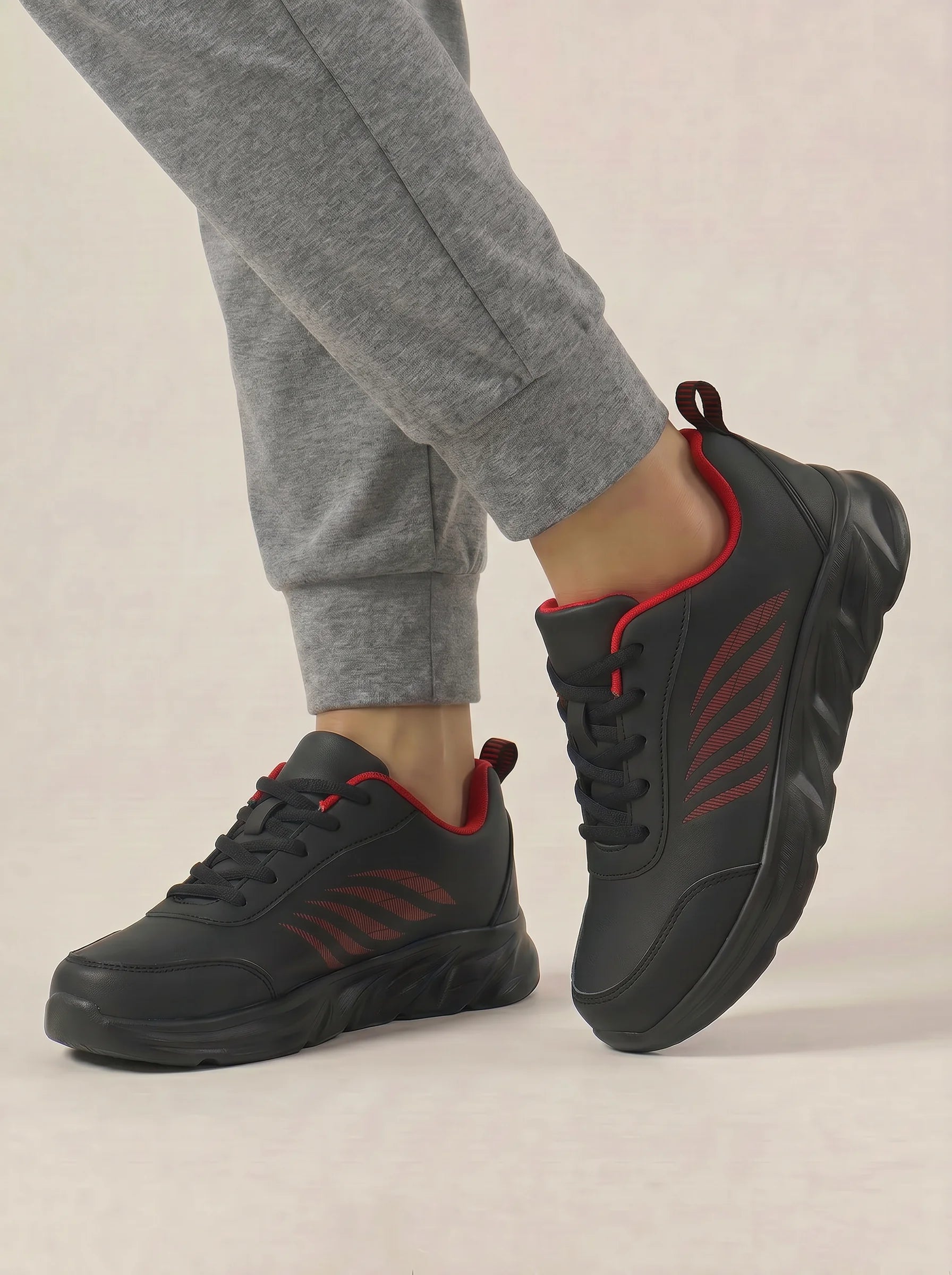 Bel Chou's, ultraleichte Sportschuhe französischer Marke, wasserdichte Sneaker aus Kunstleder, bequeme Sneaker für Herren und Damen, Freizeitschuhe zum Gehen