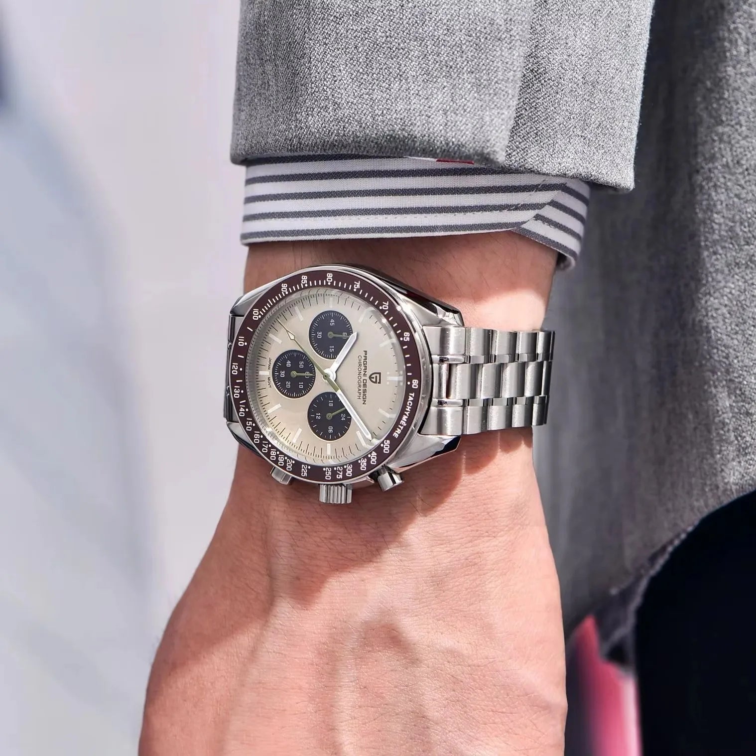 PAGANI DESIGN 2026 Neue Luxus-Herrenuhr mit Saphirglas AR, Sport-Chronograph mit Tachymeter 500 Zifferblatt, aus Edelstahl 316L, leuchtend