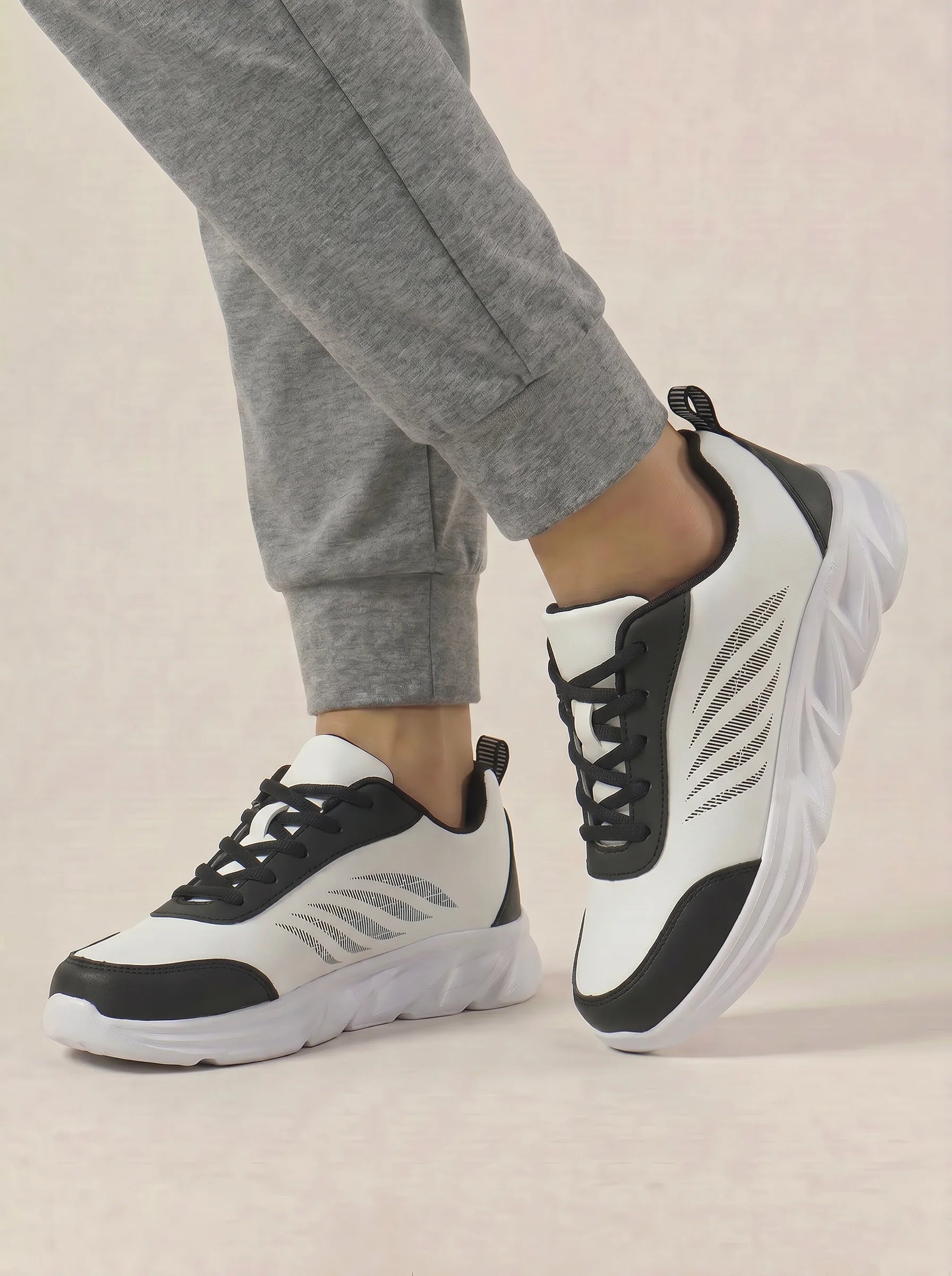 Bel Chou's, ultraleichte Sportschuhe französischer Marke, wasserdichte Sneaker aus Kunstleder, bequeme Sneaker für Herren und Damen, Freizeitschuhe zum Gehen