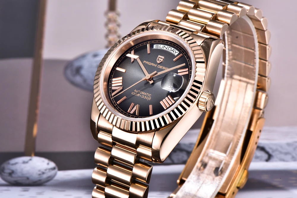 Nuovo Orologio PAGANI DESIGN 2026 con Fasi Lunari, Orologio al Quarzo di Lusso Dorato, Cronografo Sportivo da Uomo VK63, Impermeabile, Vetro Zaffiro AR, Orologio da Polso Luminoso con Ghiera in Ceramica, Cassa in Acciaio Inos