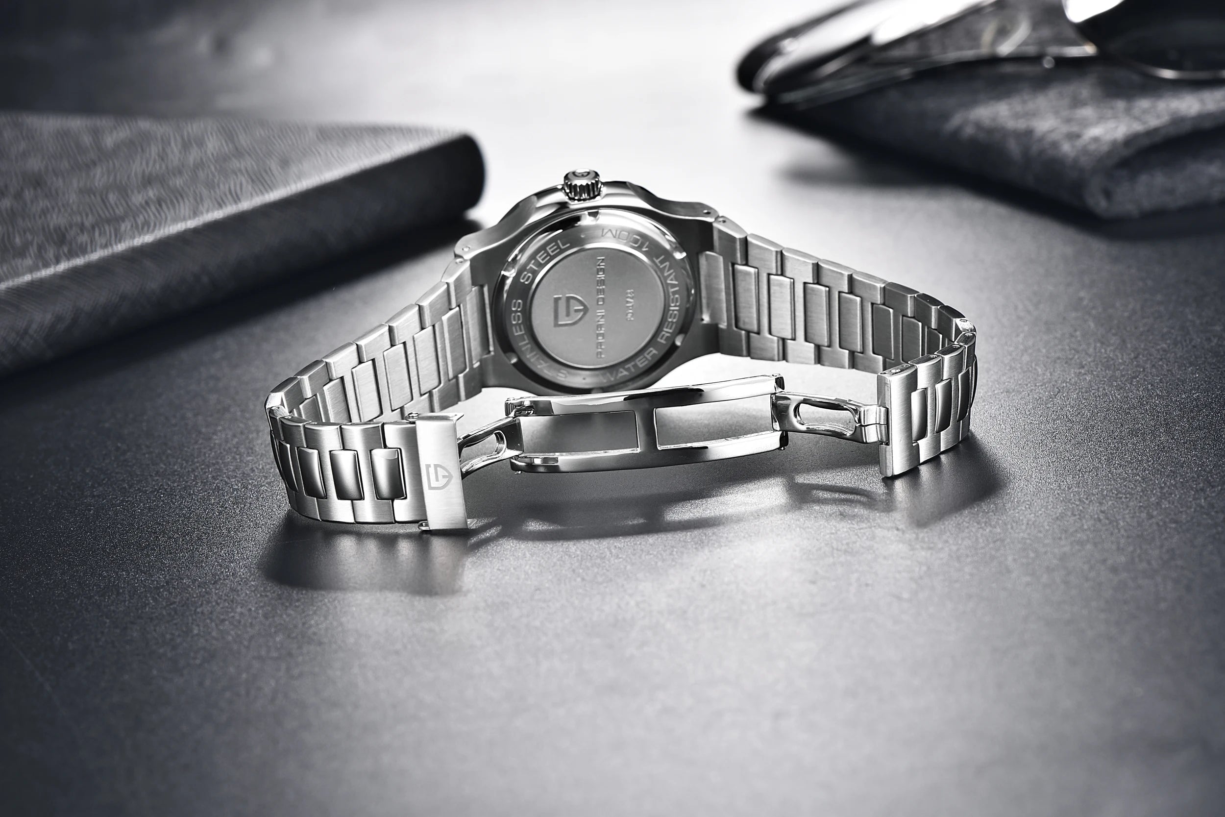 PAGANI DESIGN 2026 Neue Herren Luxus-Automatikuhr, mechanische Armbanduhr aus Edelstahl mit Saphirglas, 40MM Tonneau-Zifferblatt