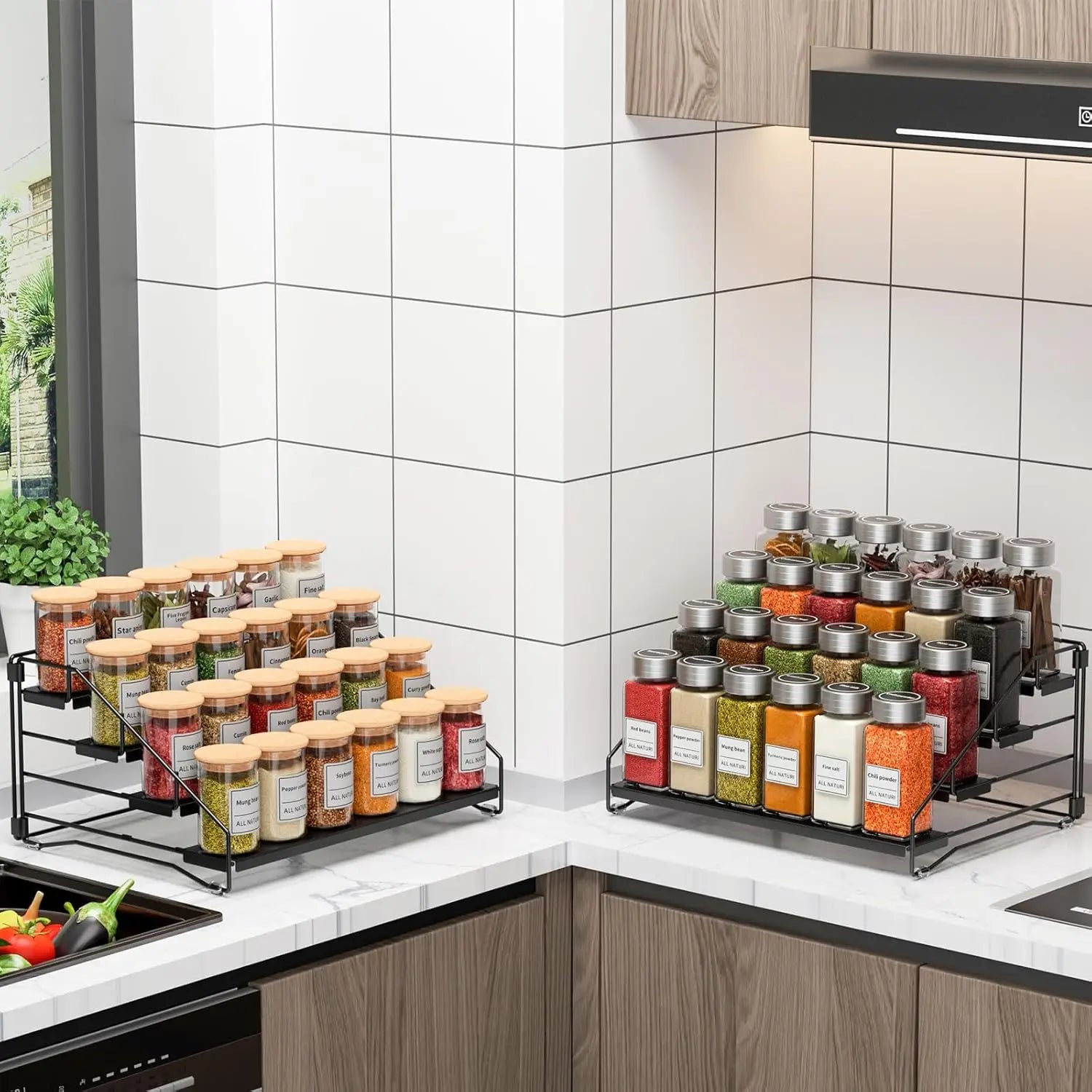 Scaffale per spezie a 4 livelli Controsoffitto da cucina Salvaspazio per armadietto Porta barattoli per erbe Condimento a livello montato a parete