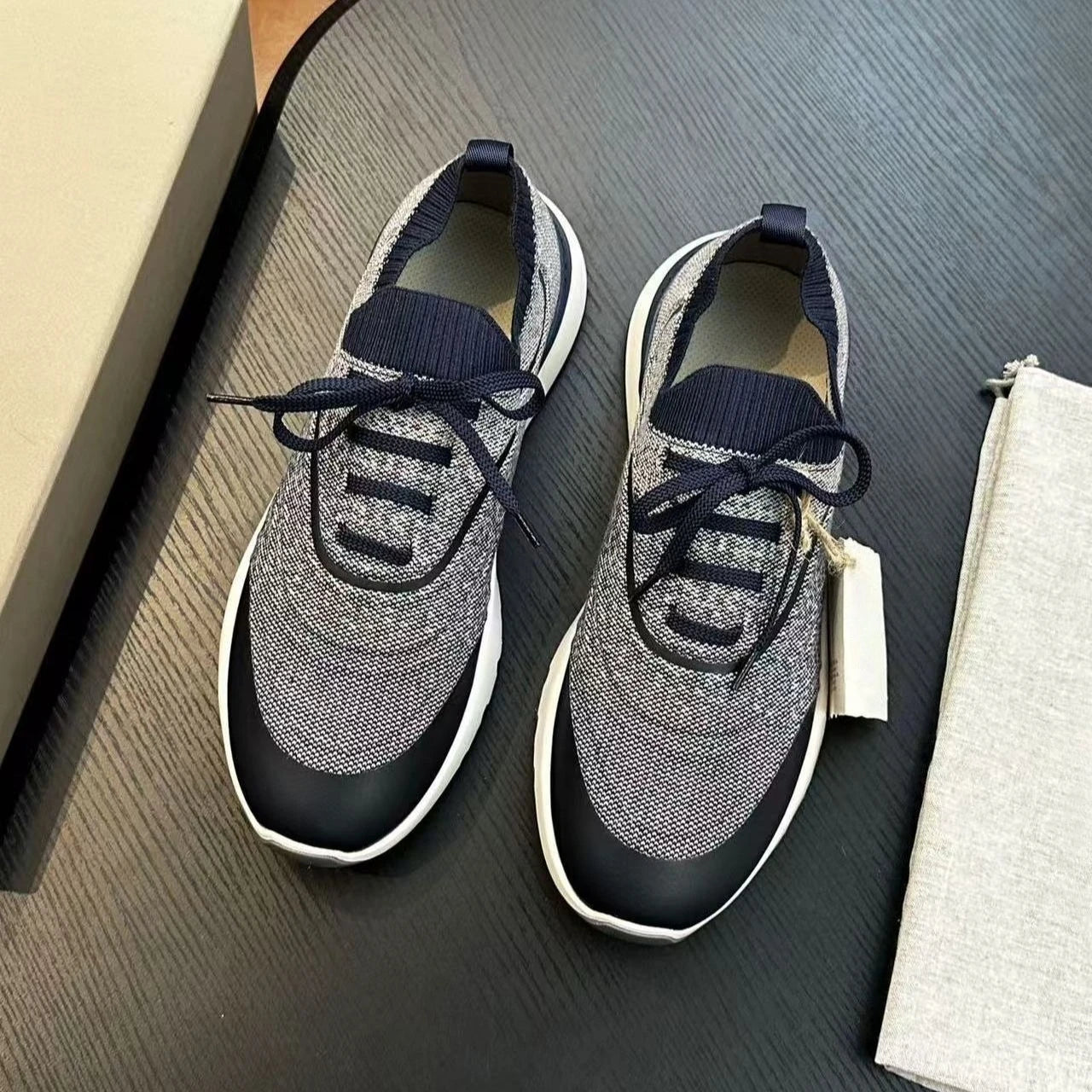 Herren-Sneaker Casual 2026, atmungsaktiv und bequem, Slip-On-Modell