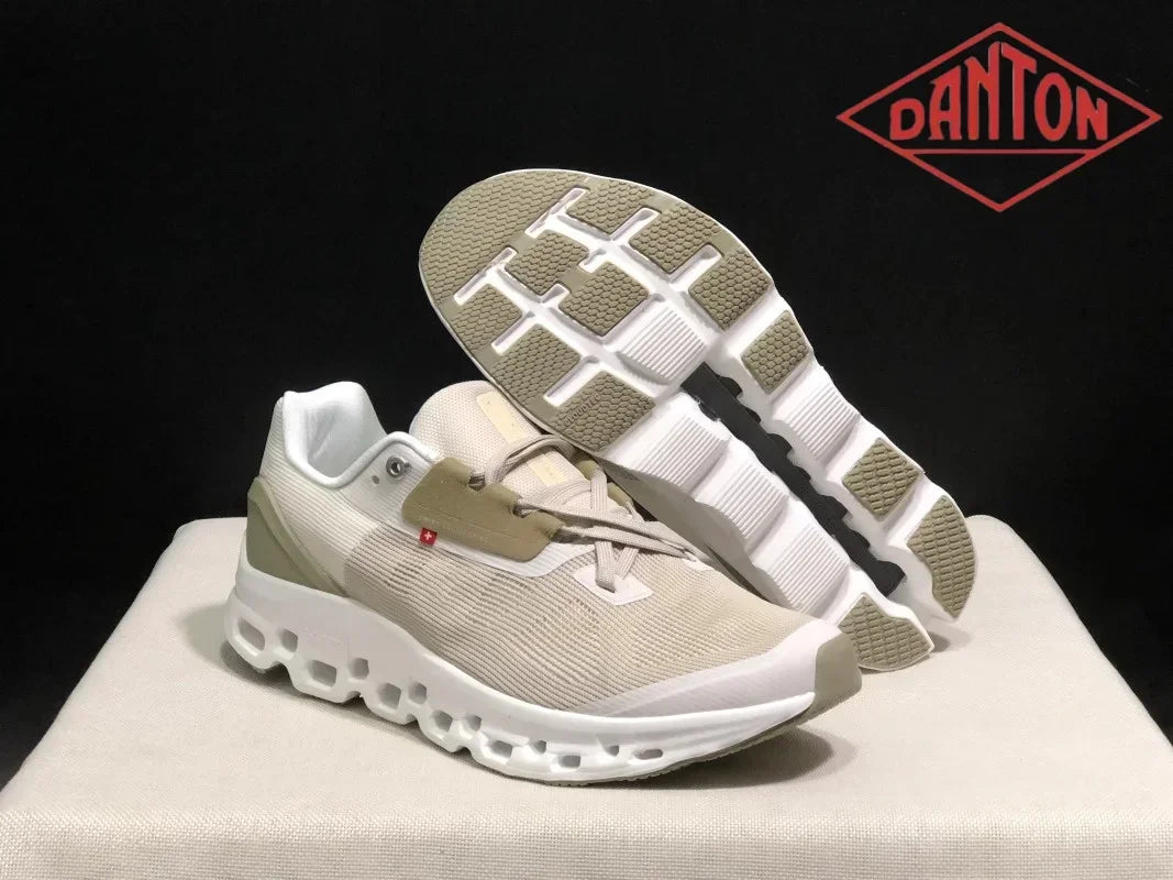 NEU Cloud's-Breathable Lässige Atmungsaktive Schuhe 2026 für Damen und Herren, weicher Stoff, bequem für Zuhause und unterwegs