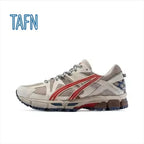Scarpe stile retrò atletico con suola segmentata antiscivolo, adatte per jogging, attività all'aperto, uscite casual e fitness per adulti.