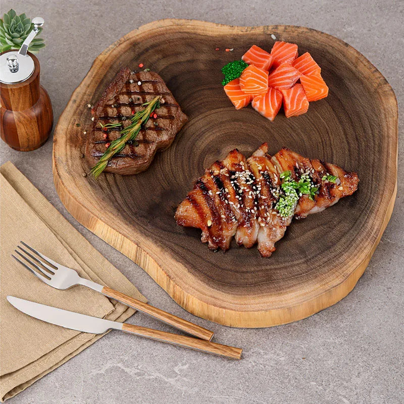Servierplatte aus Massivholz, naturbelassen mit einzigartiger Maserung, handgefertigte, unregelmäßige Steakplatte aus Holz, Schneidebrett, Küchenutensilien für Restaurants