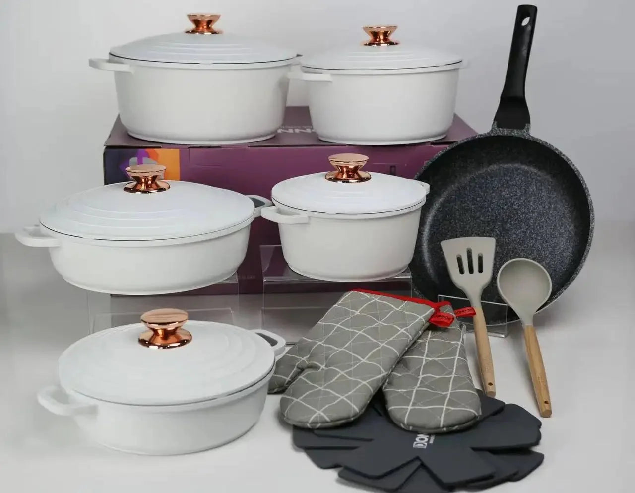 18PSC Set di pentole per la cucina domestica Padella antiaderente e pentola in alluminio di granito con coperchio Pentola in smalto pressofuso Materiale metallico per riso medico