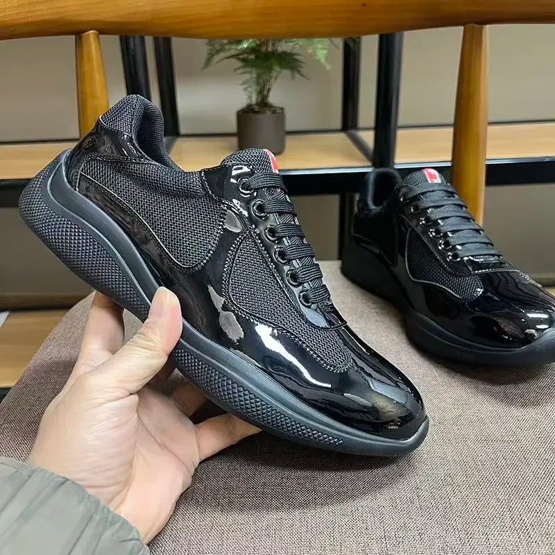 Trendy klassische Herren-Sneaker 2026 aus Lackleder und atmungsaktivem Mesh, echtes Leder, bequem, frühlingshaft-leger, Sportschuhe