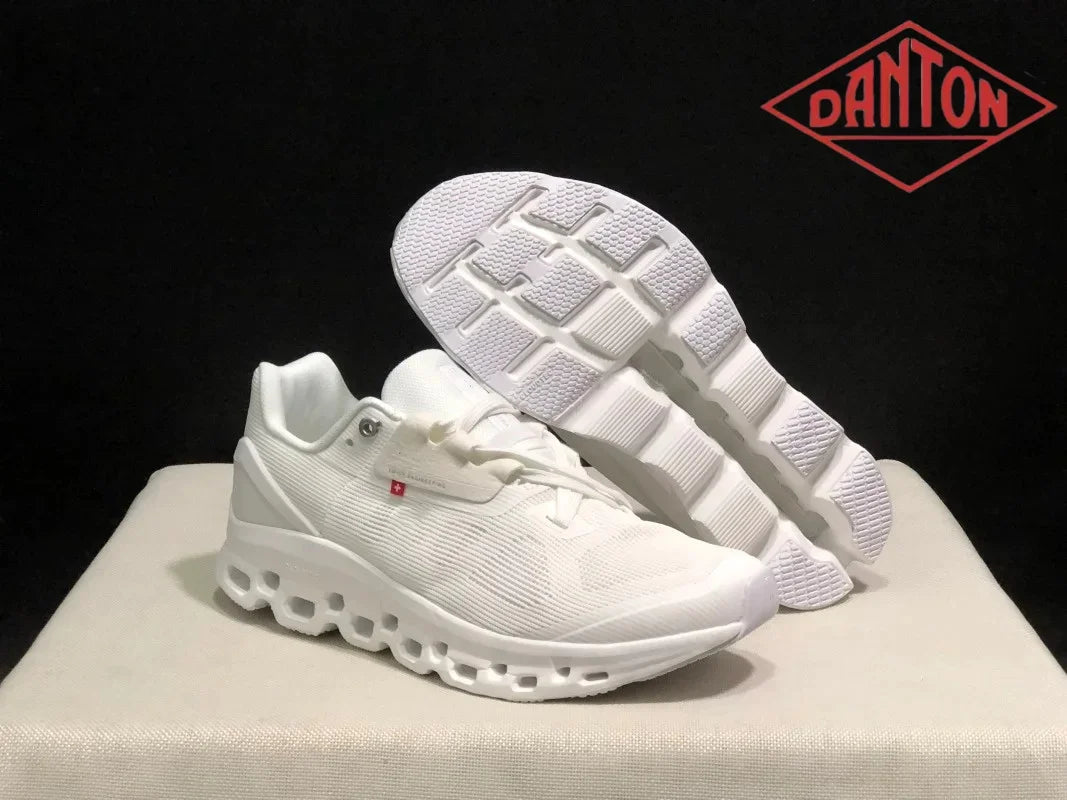 NEU Cloud's-Breathable Lässige Atmungsaktive Schuhe 2026 für Damen und Herren, weicher Stoff, bequem für Zuhause und unterwegs