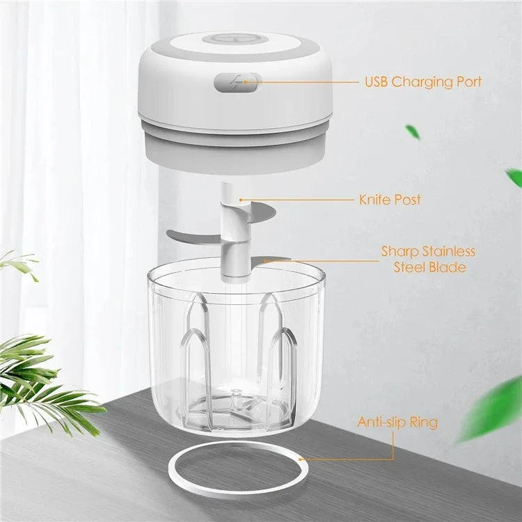 Mini Elektro-Fleischwolf 100/250ML USB Gemüseschneider Zwiebel Kleiner tragbarer Küchenhelfer für Ingwer Chili Gemüse
