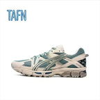 Scarpe stile retrò atletico con suola segmentata antiscivolo, adatte per jogging, attività all'aperto, uscite casual e fitness per adulti.