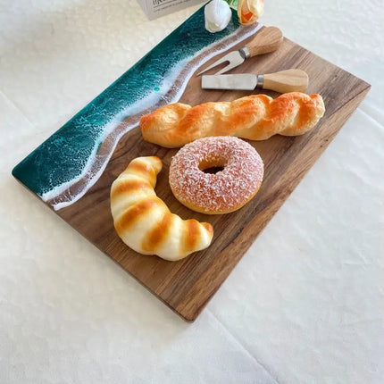 Tagliere in legno di acacia con resina ondulata e resina epossidica marina, padella per cucina, preparazione dei pasti, vassoio da portata, formaggio e tagliere