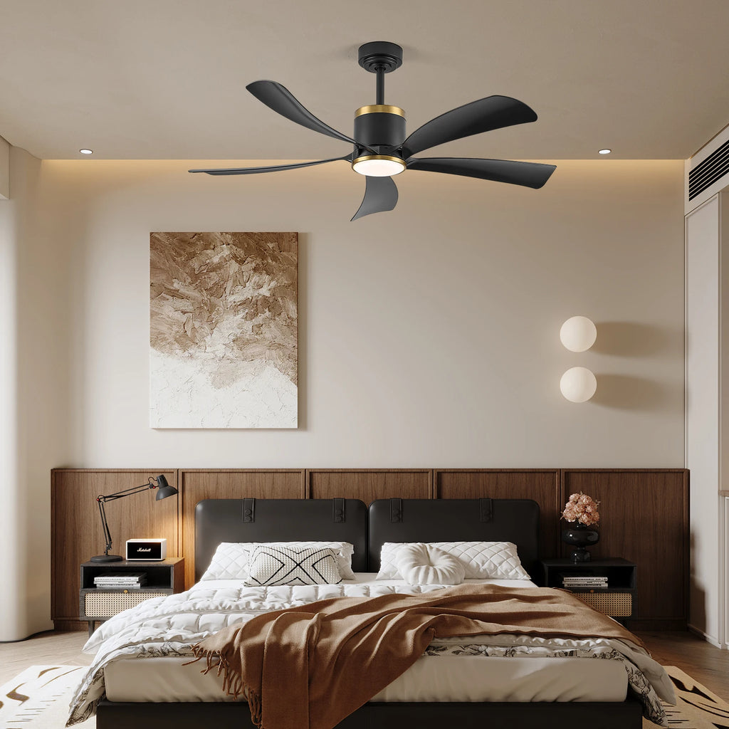 Ventilatore da Soffitto Reversibile da 52 Pollici con Luce, Nero e Oro, 5 Pale, LED 20W, 6 Velocità, Telecomando, Silenzioso, per Interni, Moderno, Estate e Inverno